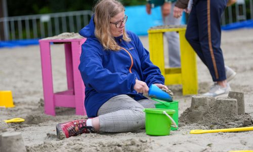 Zandkastelen bouwen bij Sterrebos met Forster (foto Bas van Gestel Photography).jpg